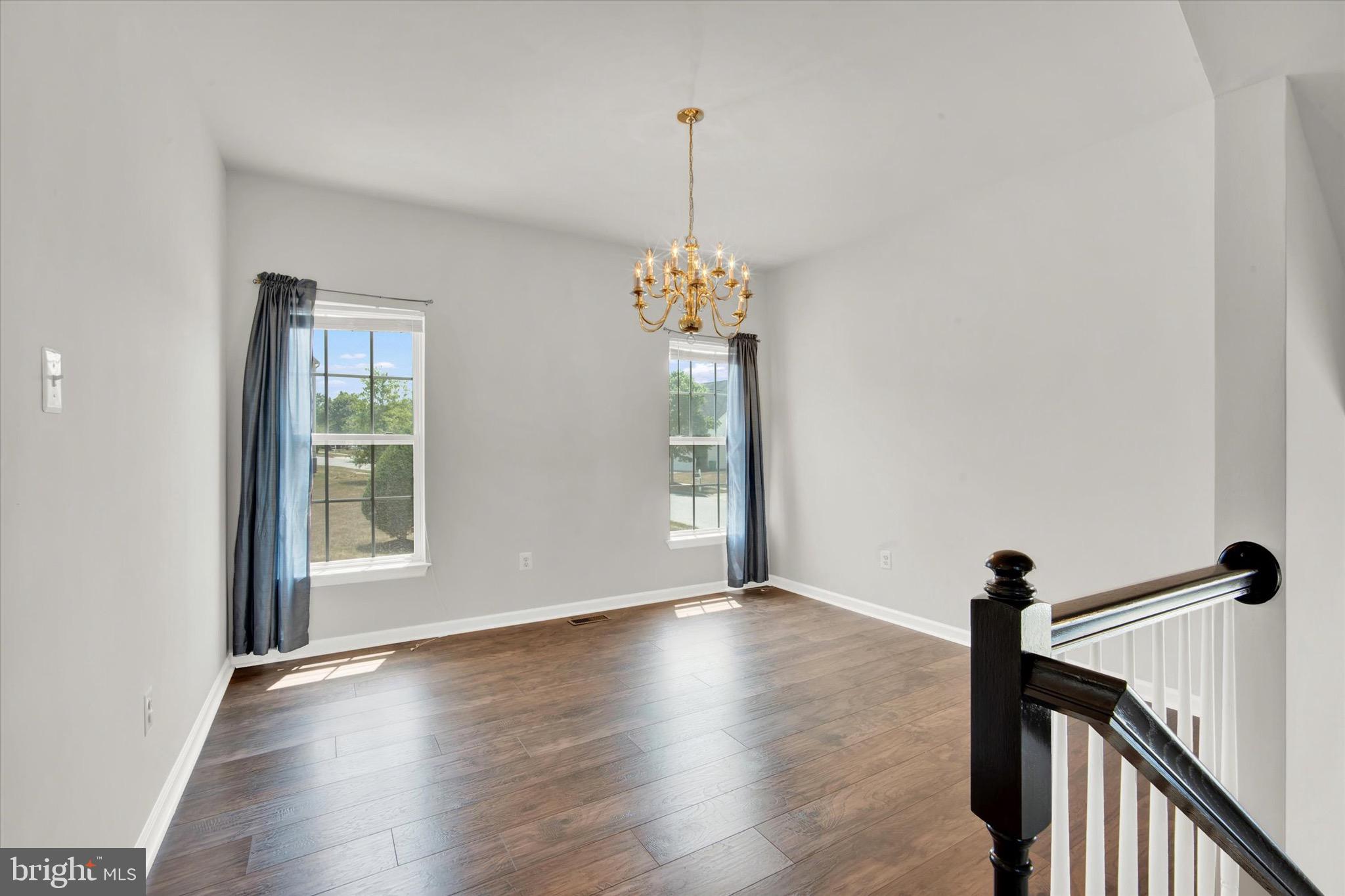 HAMPTON - Residential