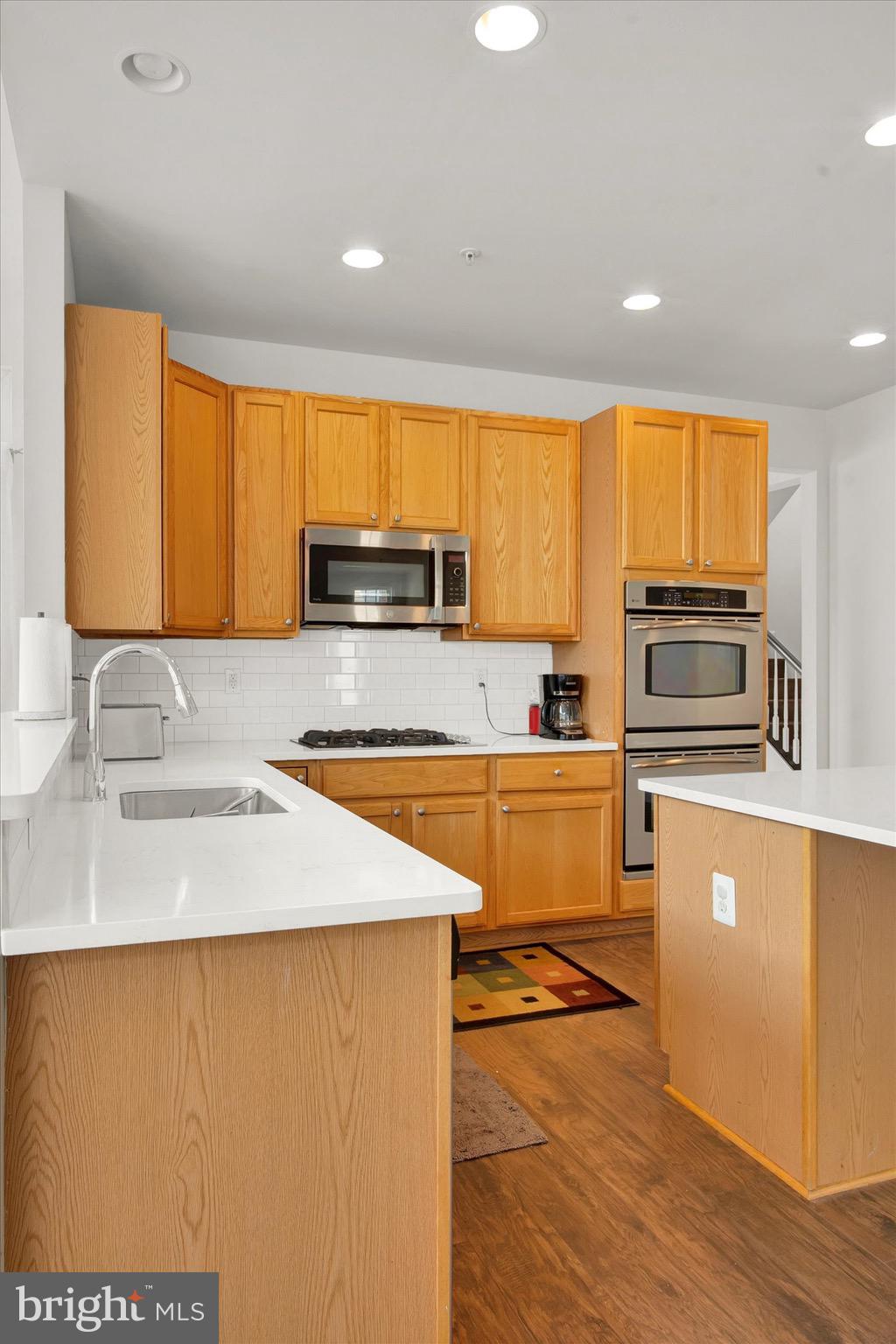 HAMPTON - Residential