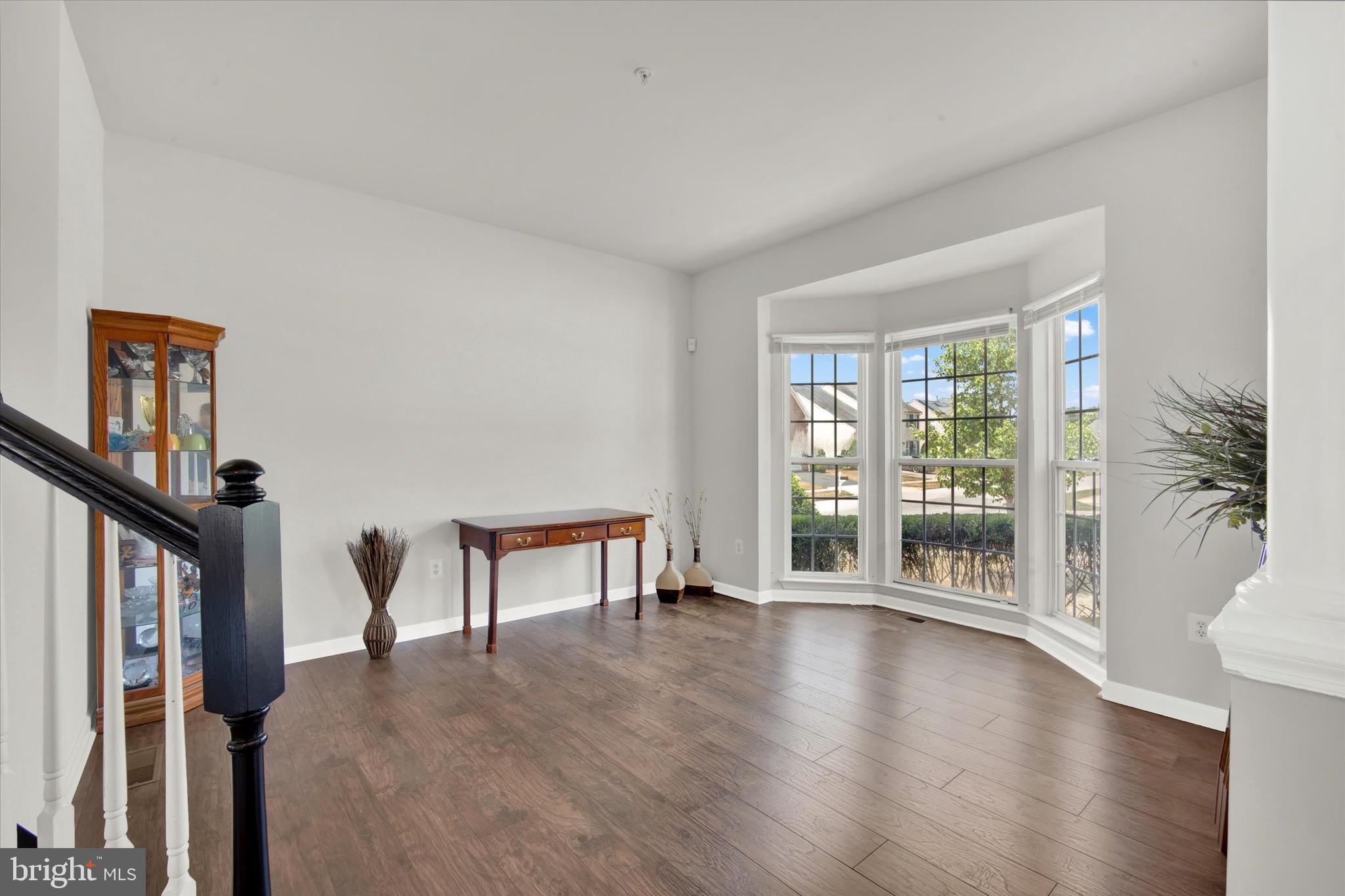 HAMPTON - Residential