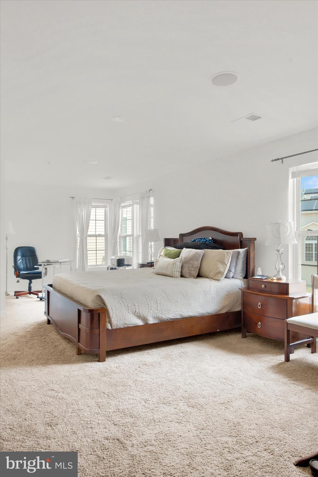 HAMPTON - Residential