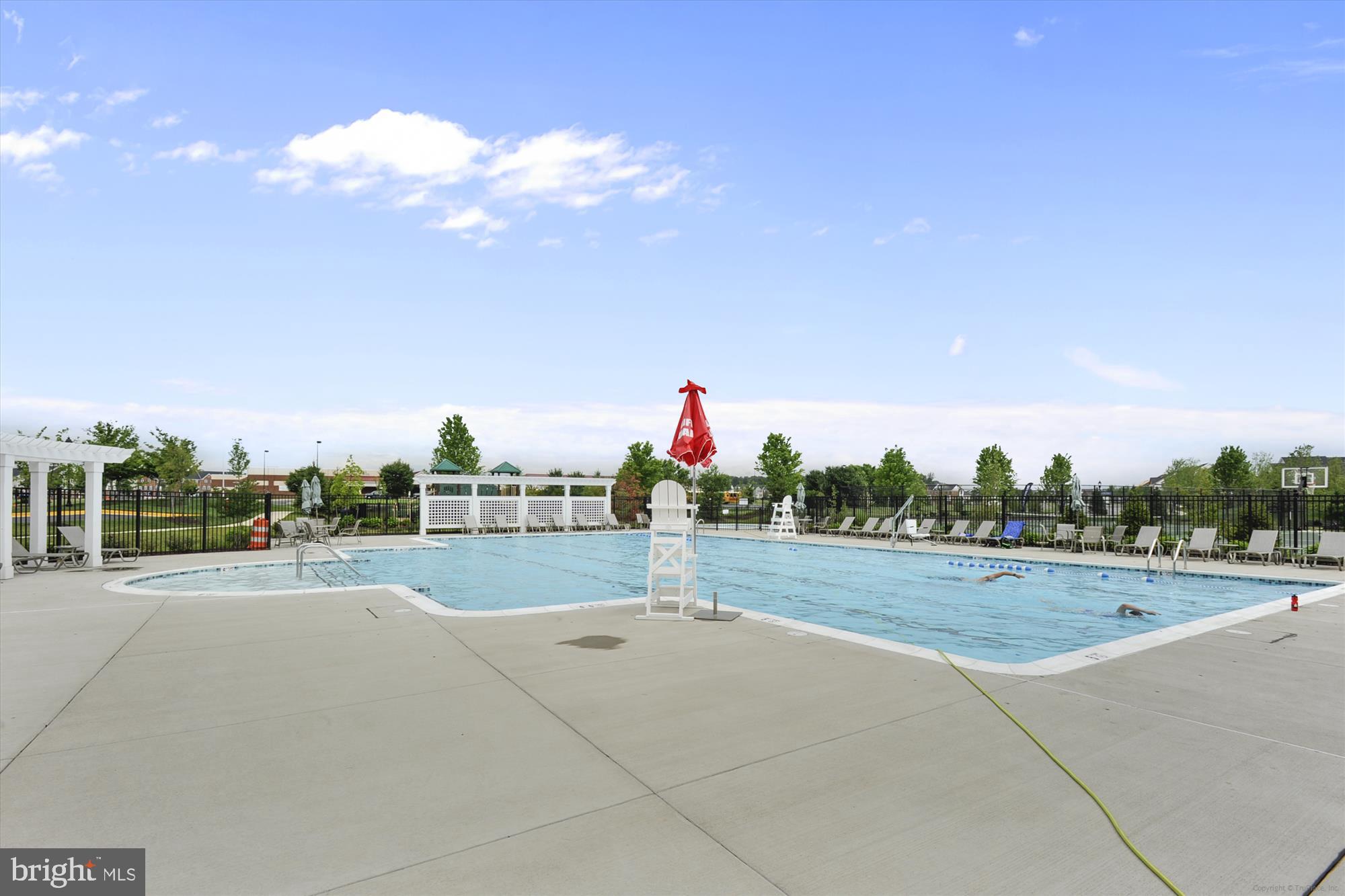 THE BUCKINGHAM AT LOUDOUN VALLEY - Residential