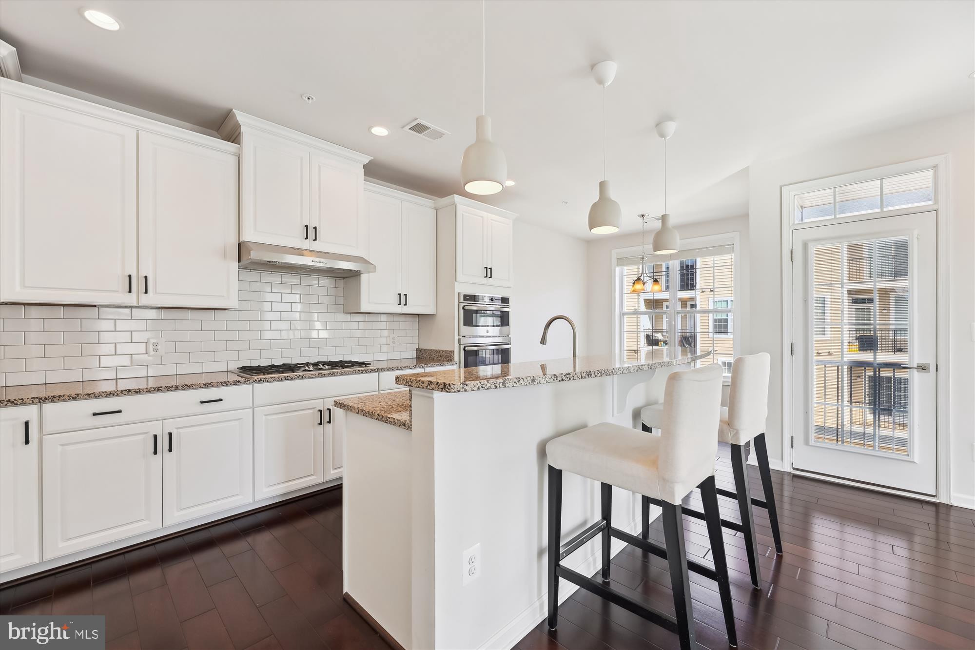 THE BUCKINGHAM AT LOUDOUN VALLEY - Residential