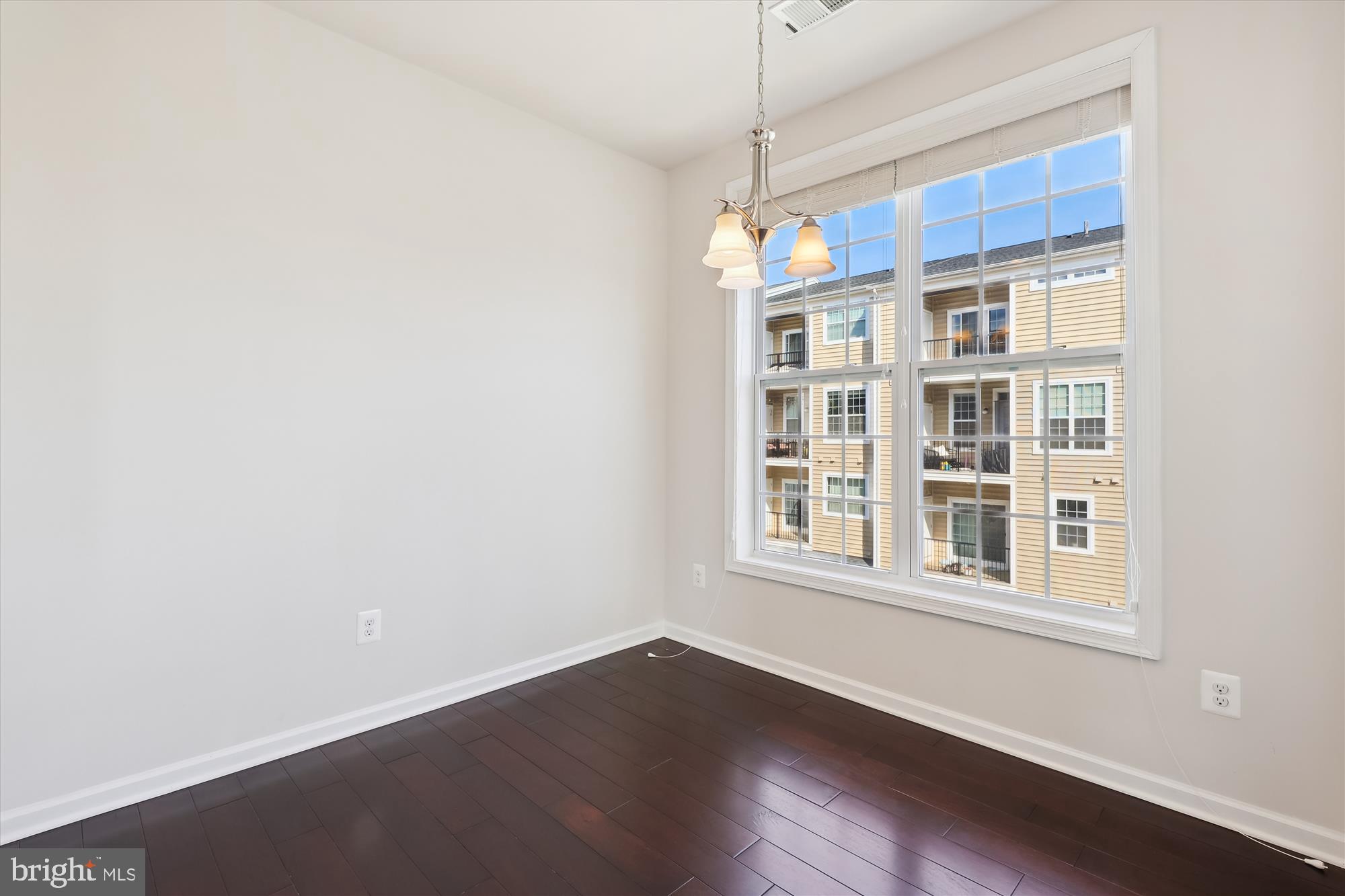 THE BUCKINGHAM AT LOUDOUN VALLEY - Residential