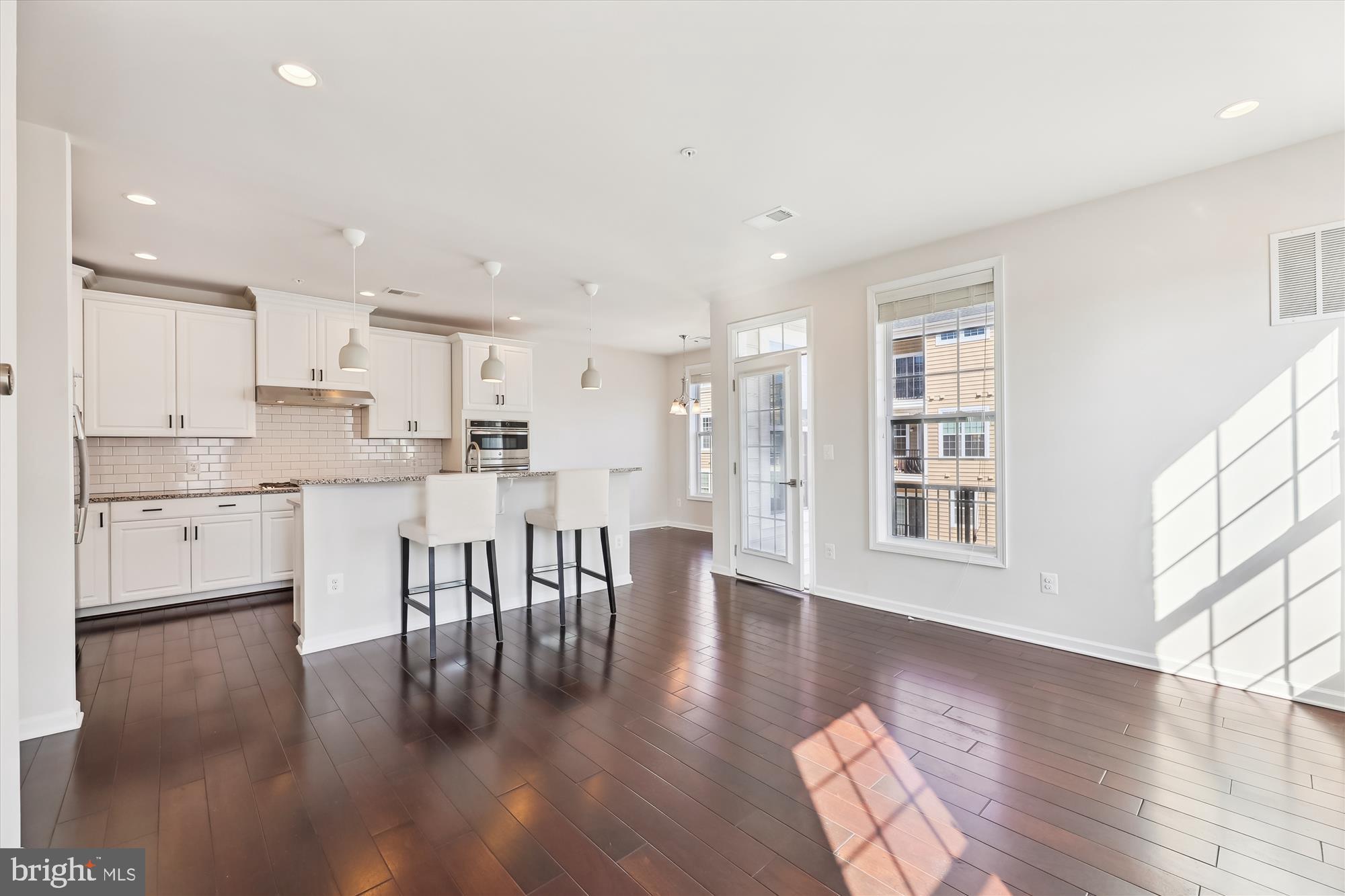 THE BUCKINGHAM AT LOUDOUN VALLEY - Residential