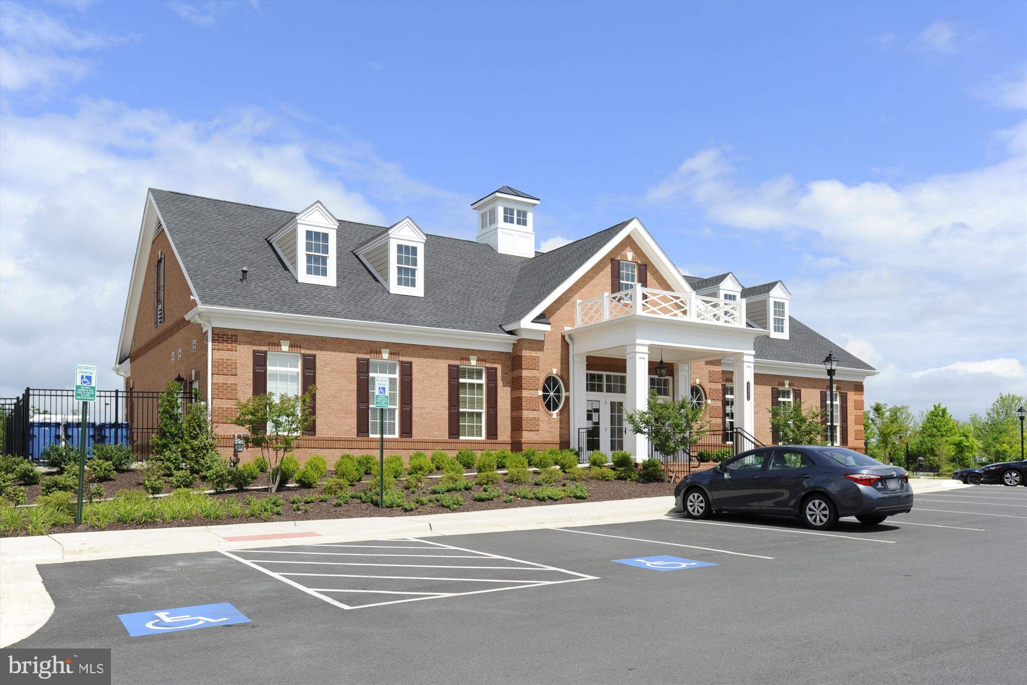 THE BUCKINGHAM AT LOUDOUN VALLEY - Residential
