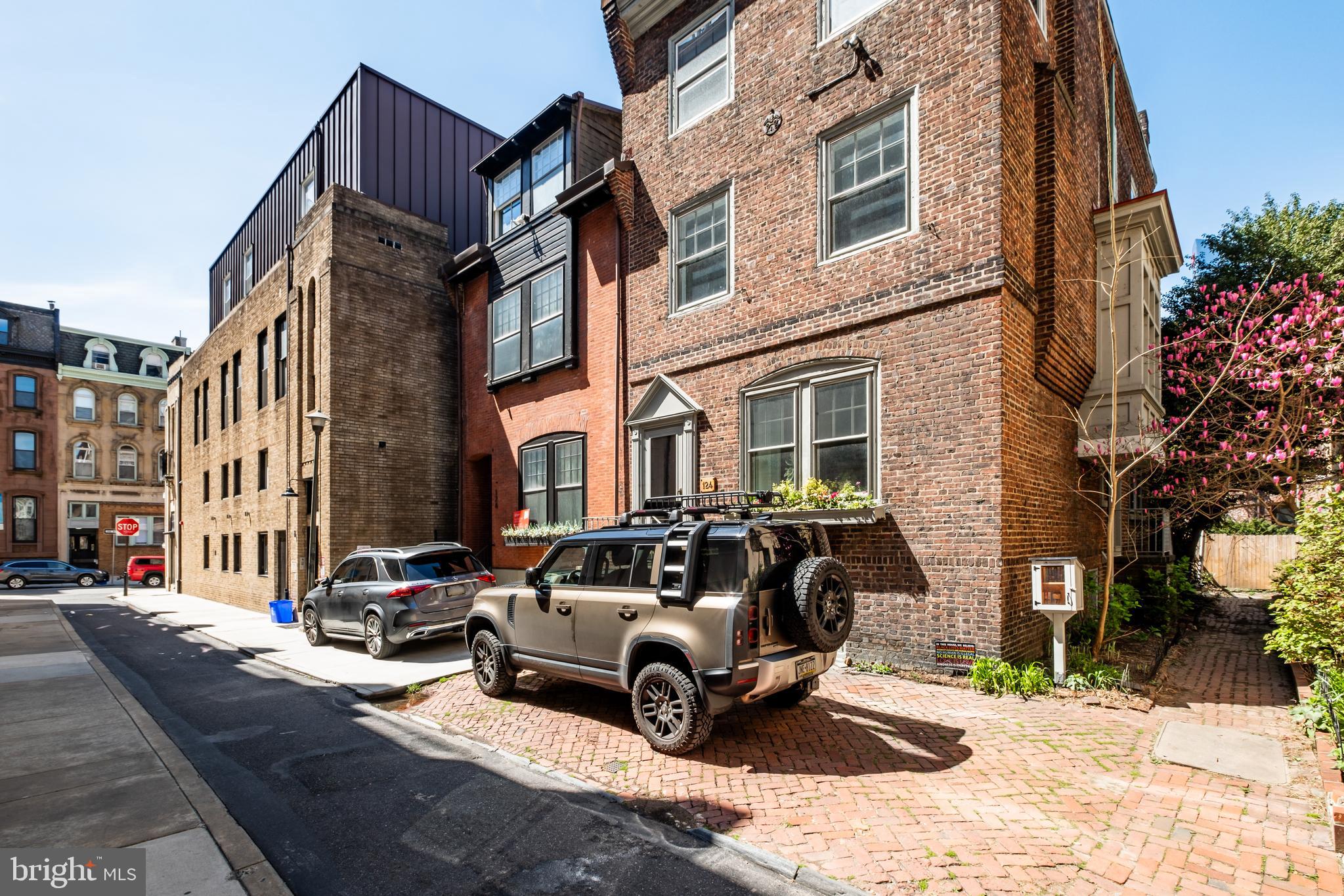 RITTENHOUSE SQUARE - Residential