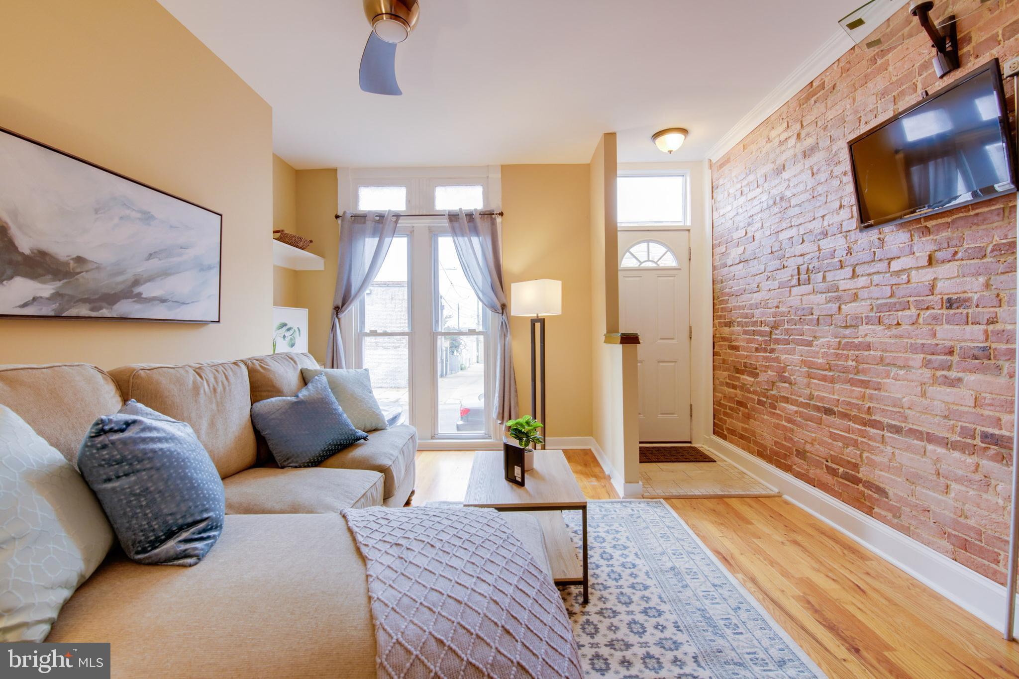 HIGHLANDTOWN - Residential