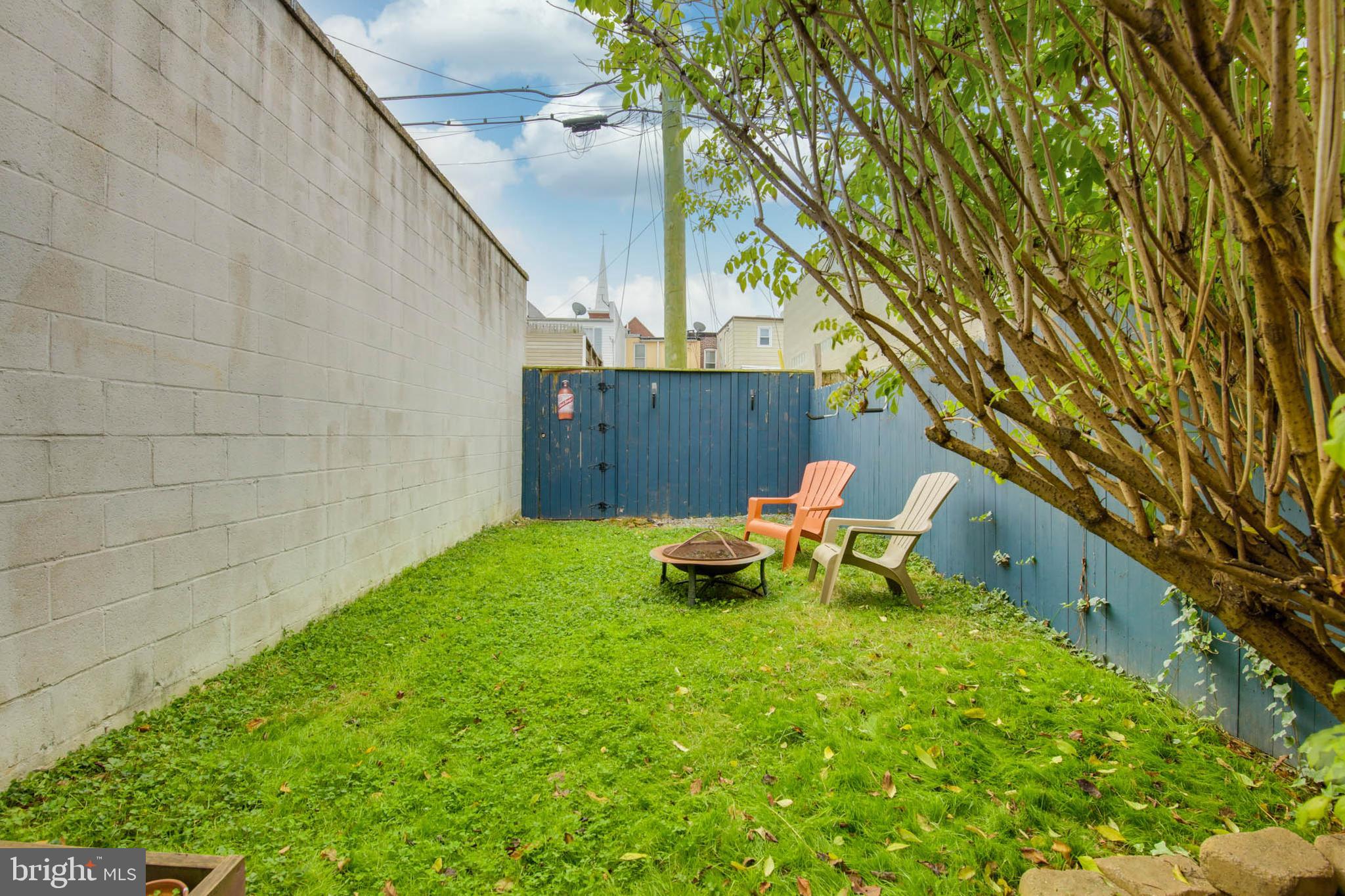 HIGHLANDTOWN - Residential