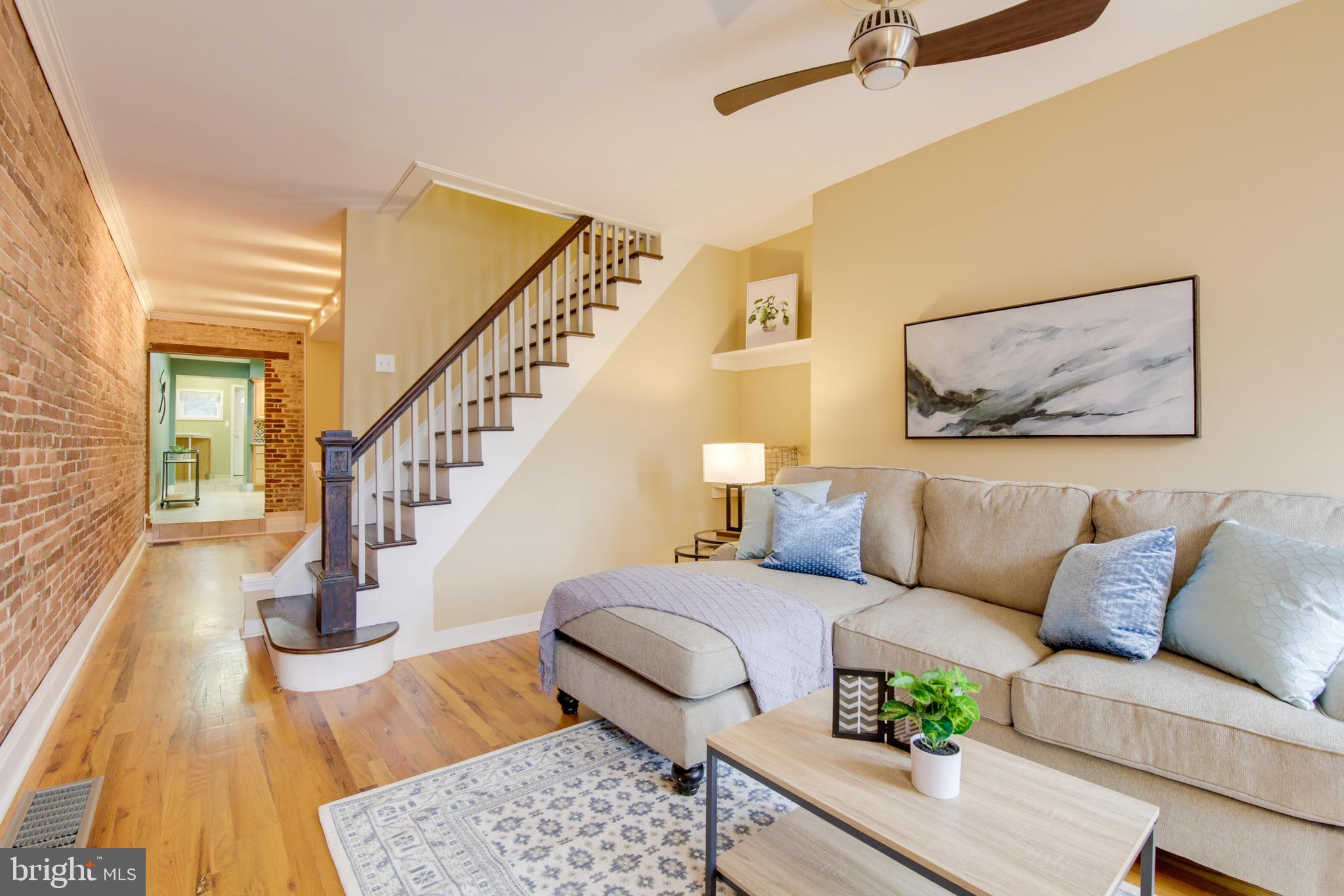 HIGHLANDTOWN - Residential