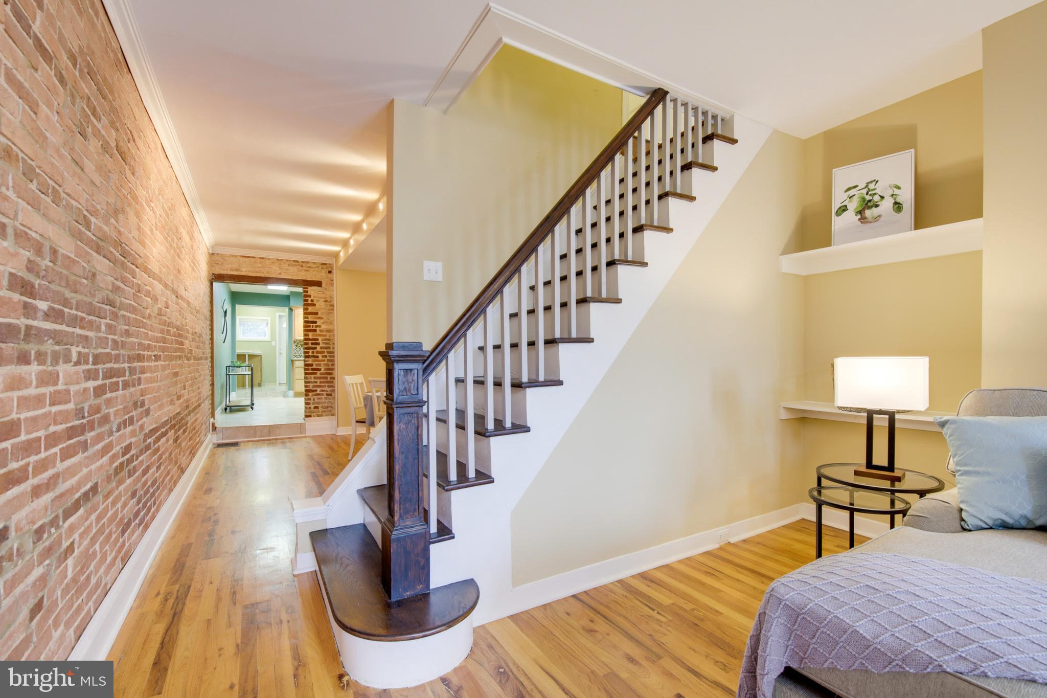 HIGHLANDTOWN - Residential