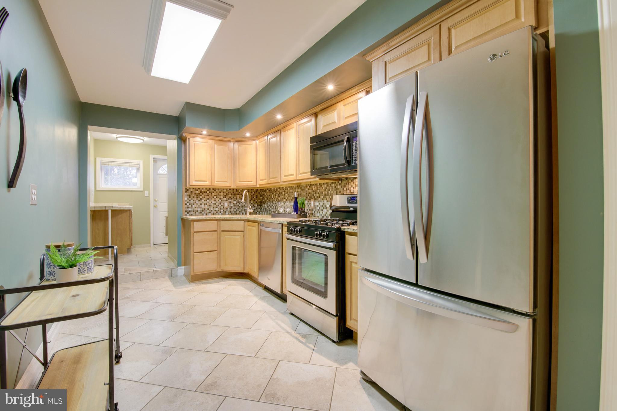 HIGHLANDTOWN - Residential