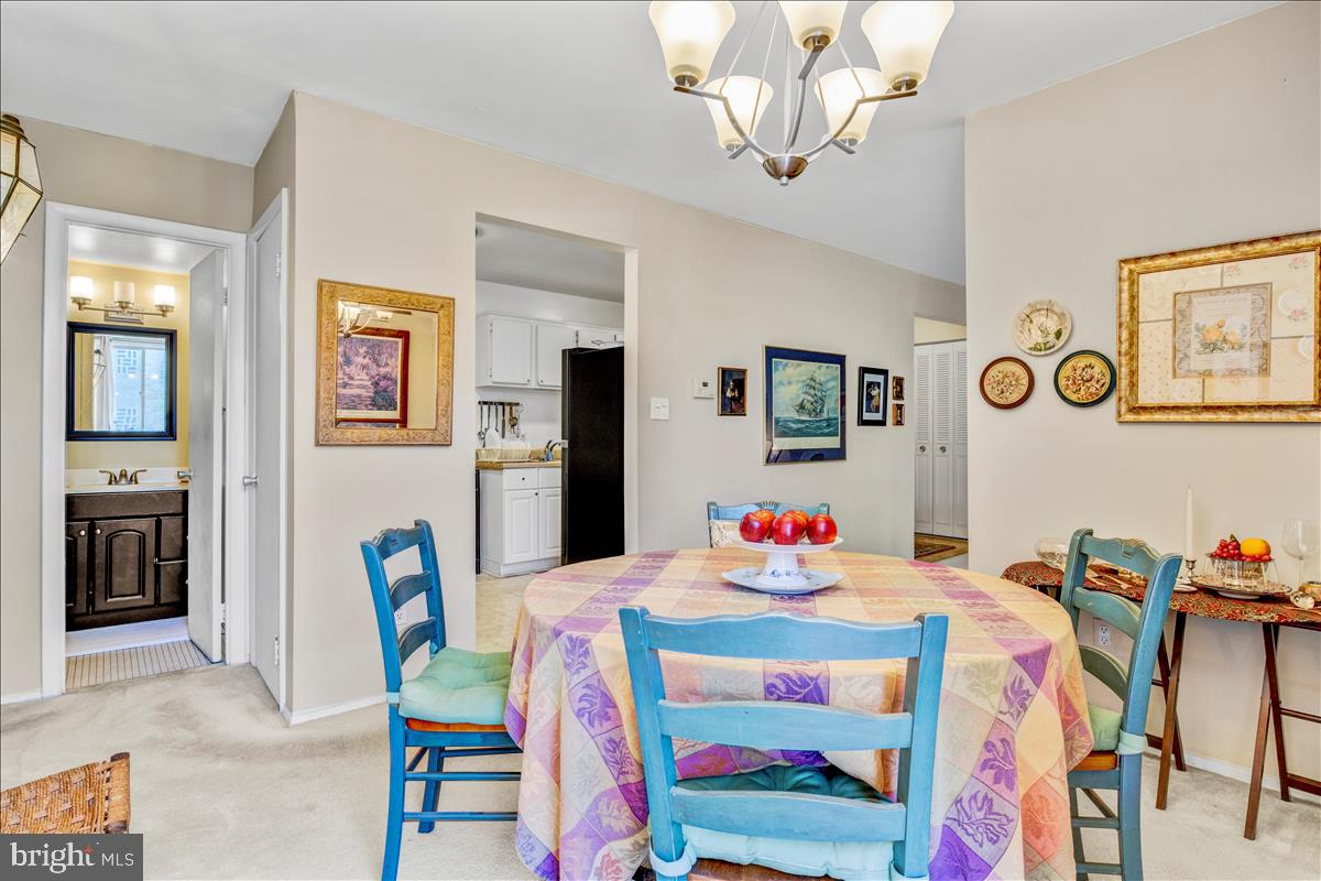 WALNUT GROVE - Residential