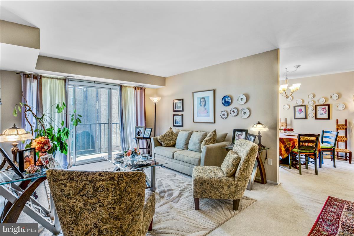 WALNUT GROVE - Residential