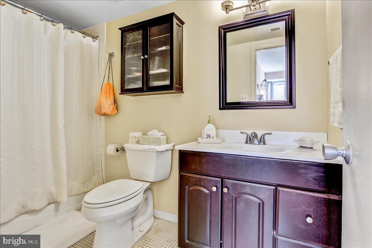 WALNUT GROVE - Residential