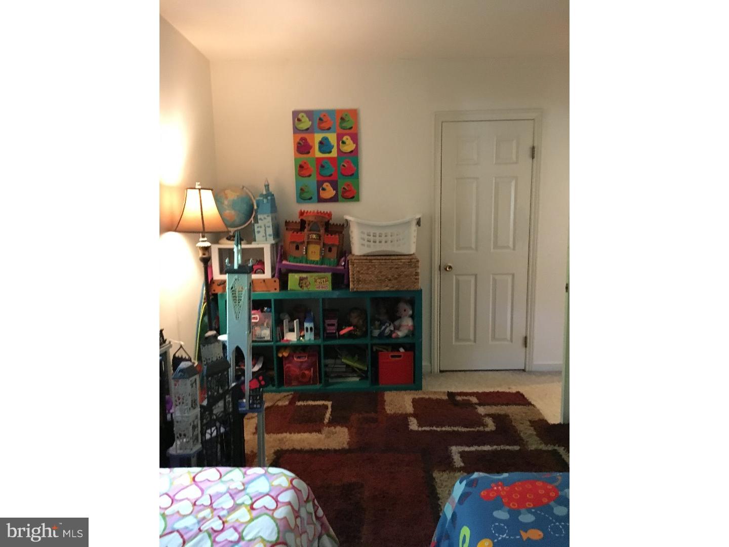 CHURCHILL COURT - Residential