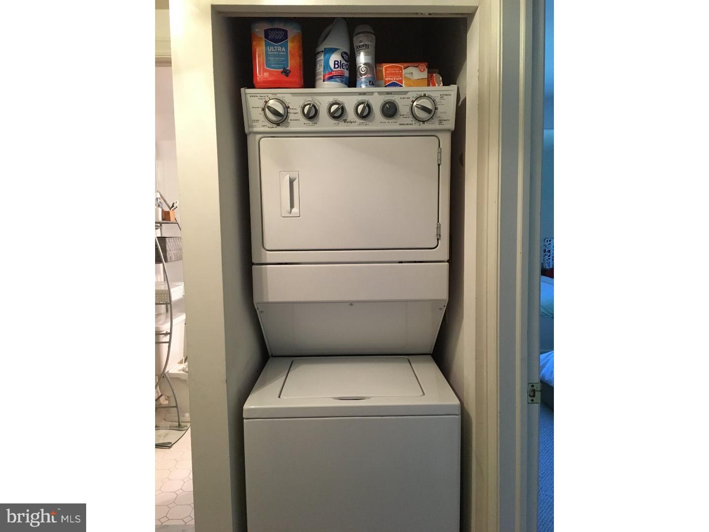 CHURCHILL COURT - Residential