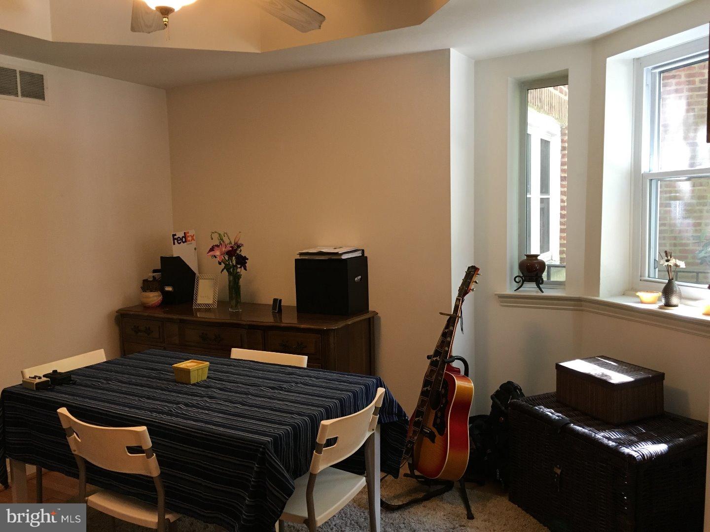 CHURCHILL COURT - Residential