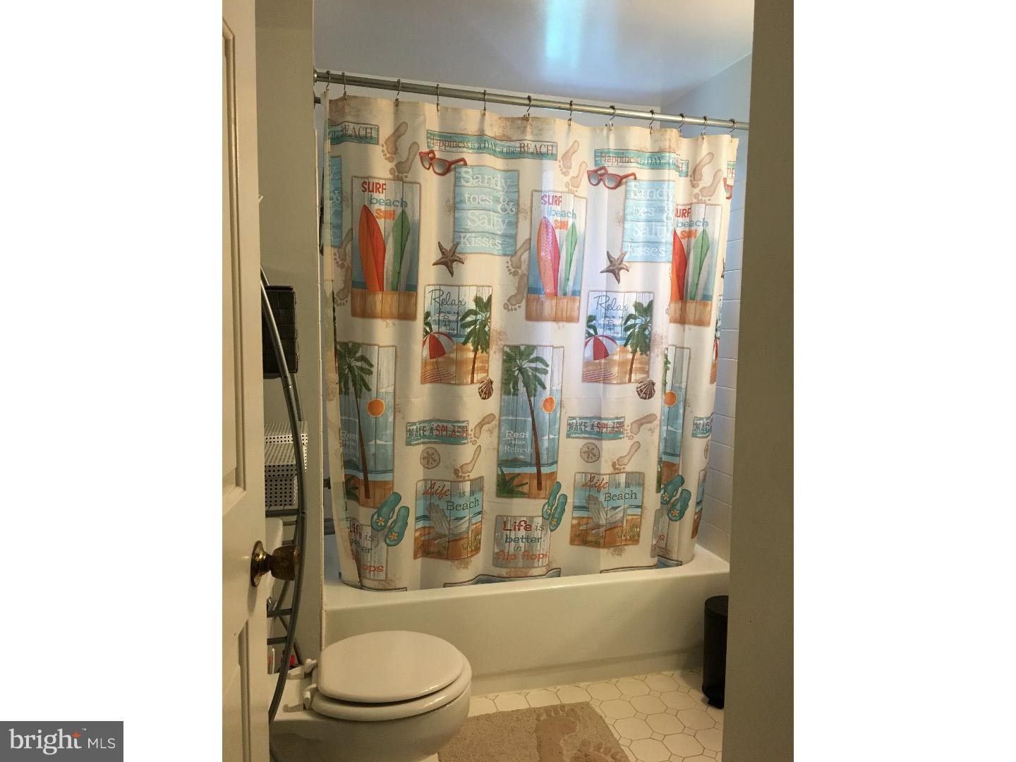 CHURCHILL COURT - Residential