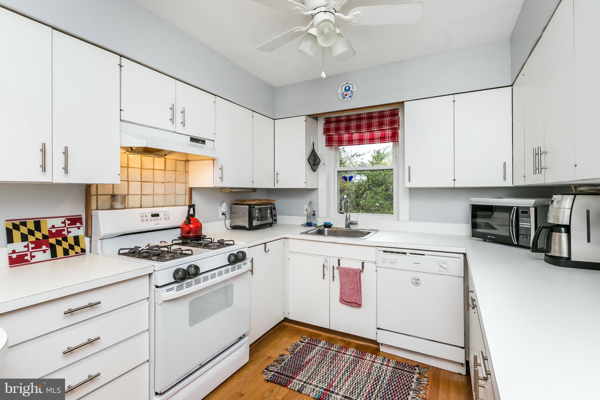 MOUNT WASHINGTON - Residential