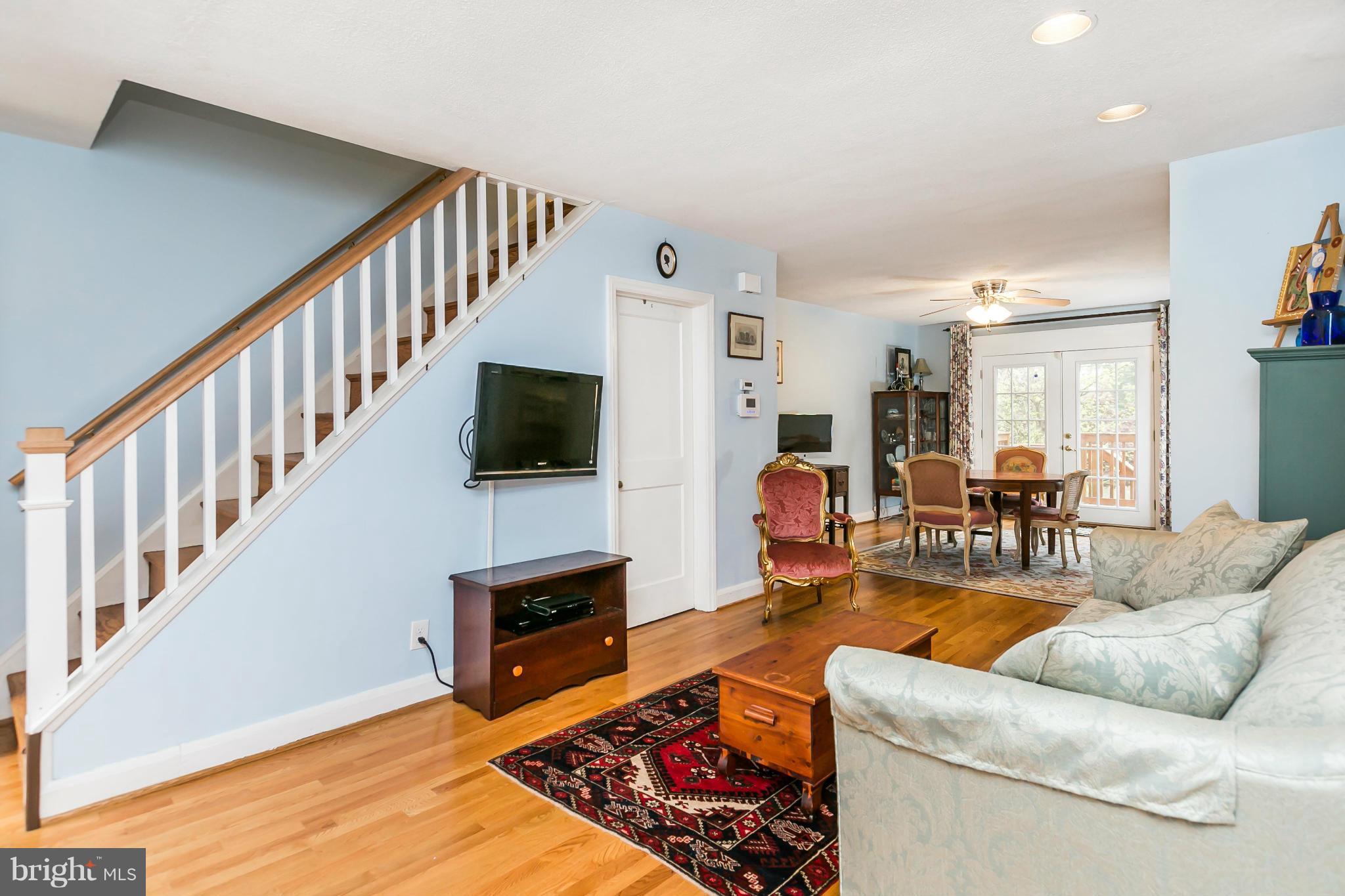 MOUNT WASHINGTON - Residential