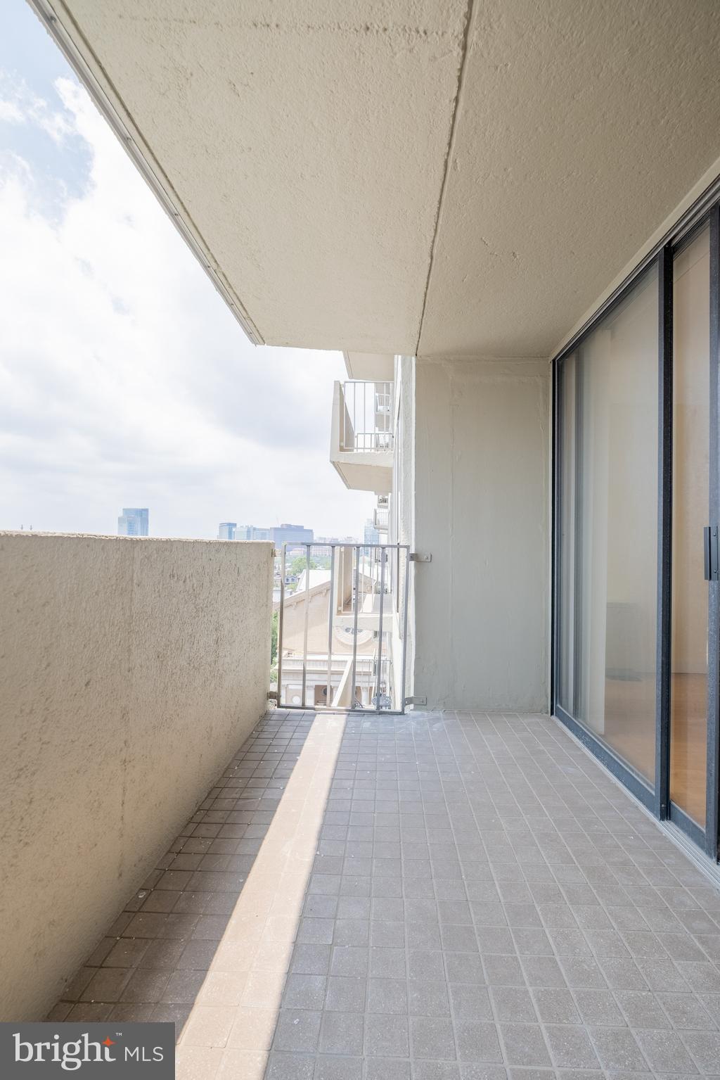 RITTENHOUSE SQUARE - Residential Lease