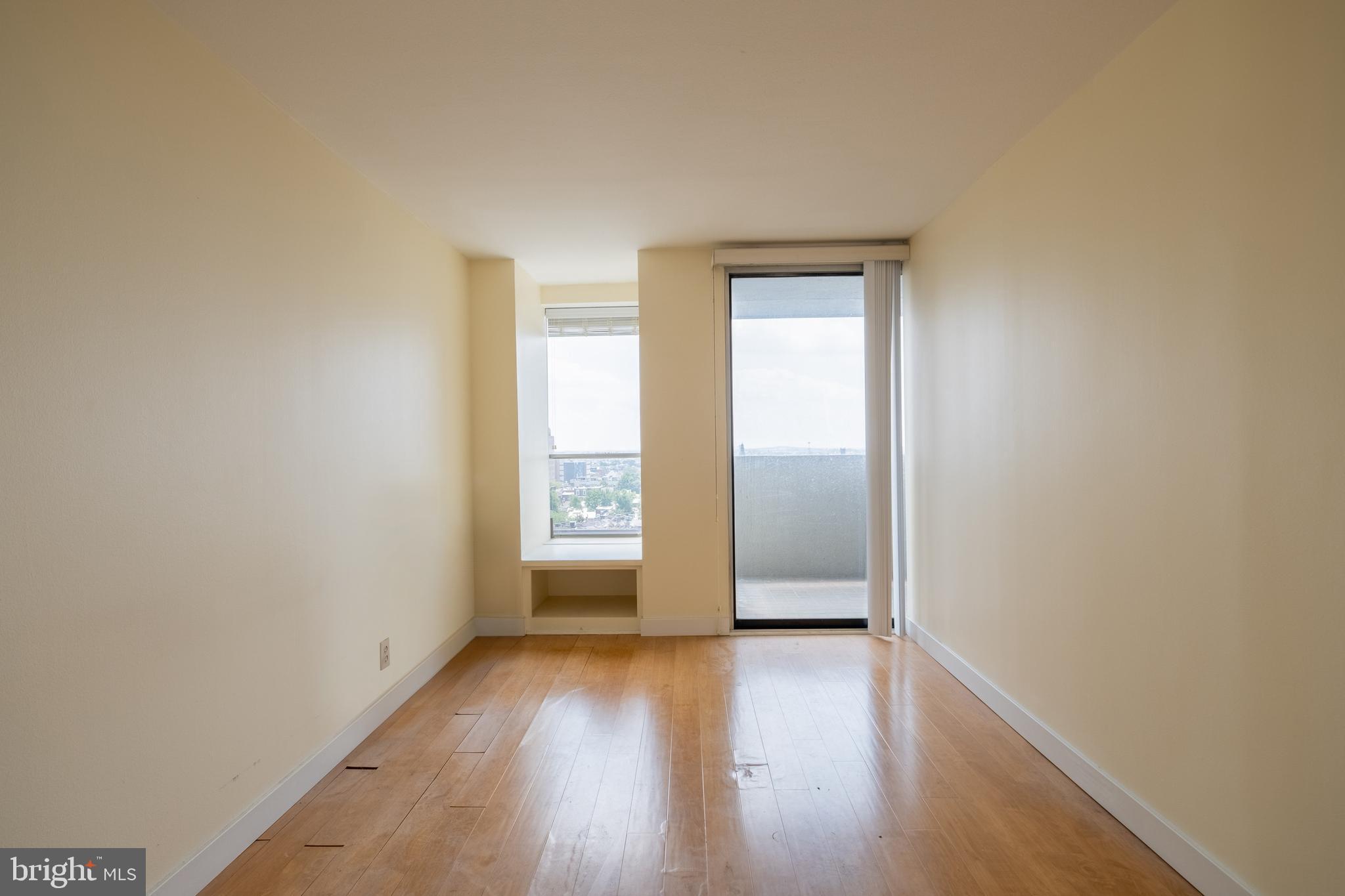 RITTENHOUSE SQUARE - Residential Lease