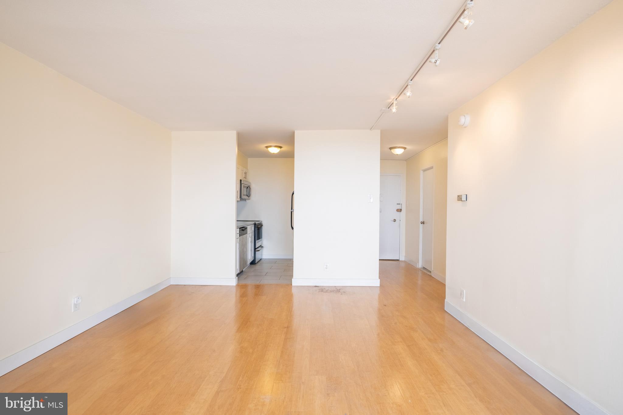 RITTENHOUSE SQUARE - Residential Lease