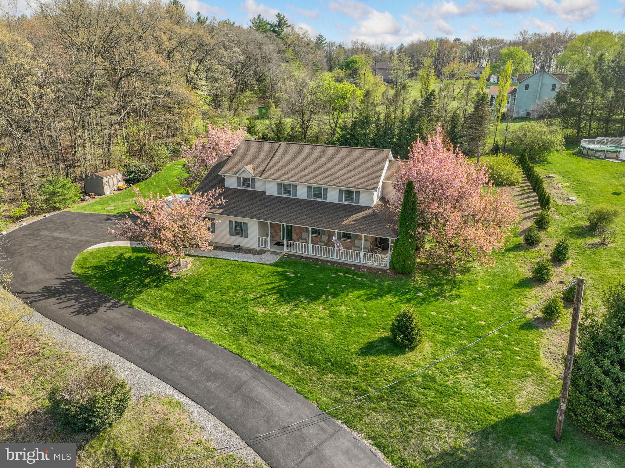 1145 UPPER NIS HOLLOW DRIVE