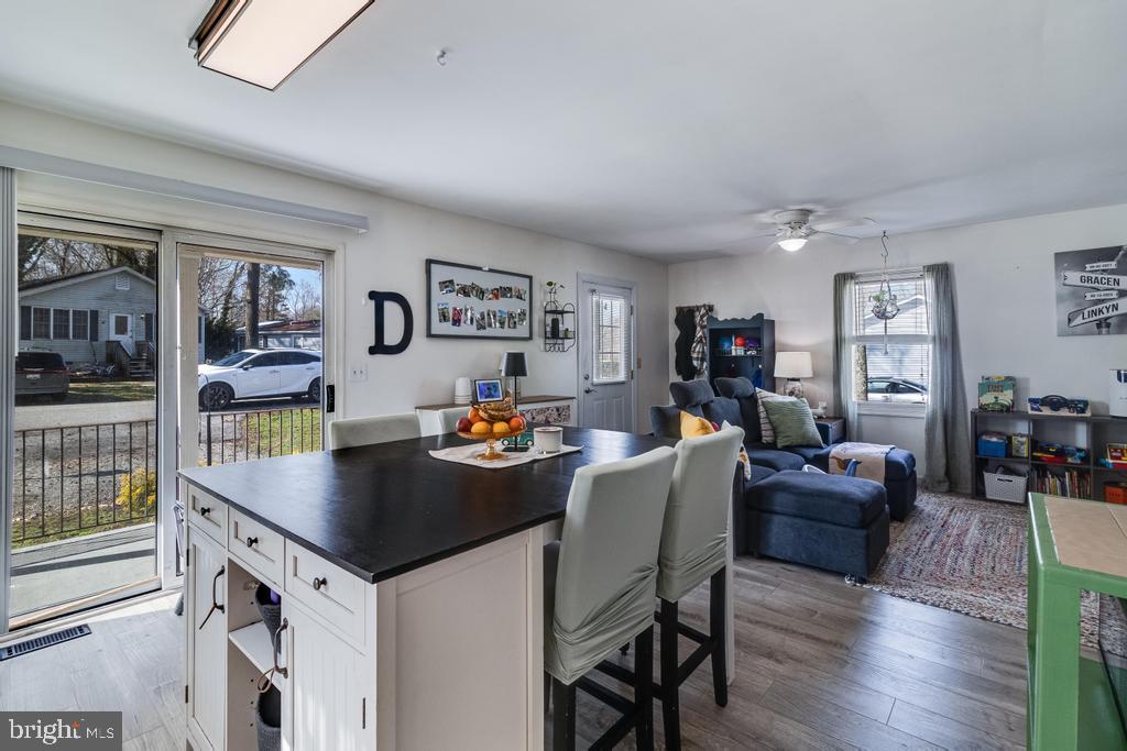 WHITE SANDS - Residential