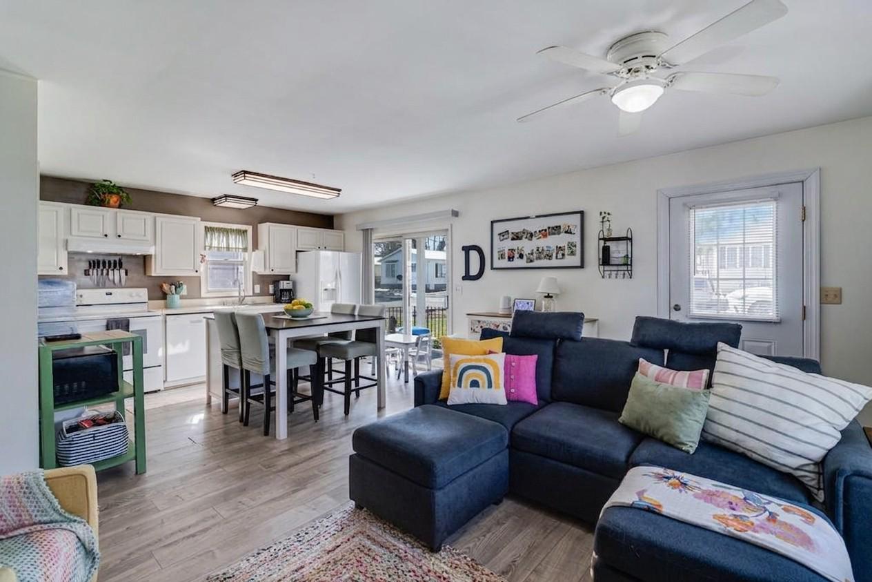 WHITE SANDS - Residential