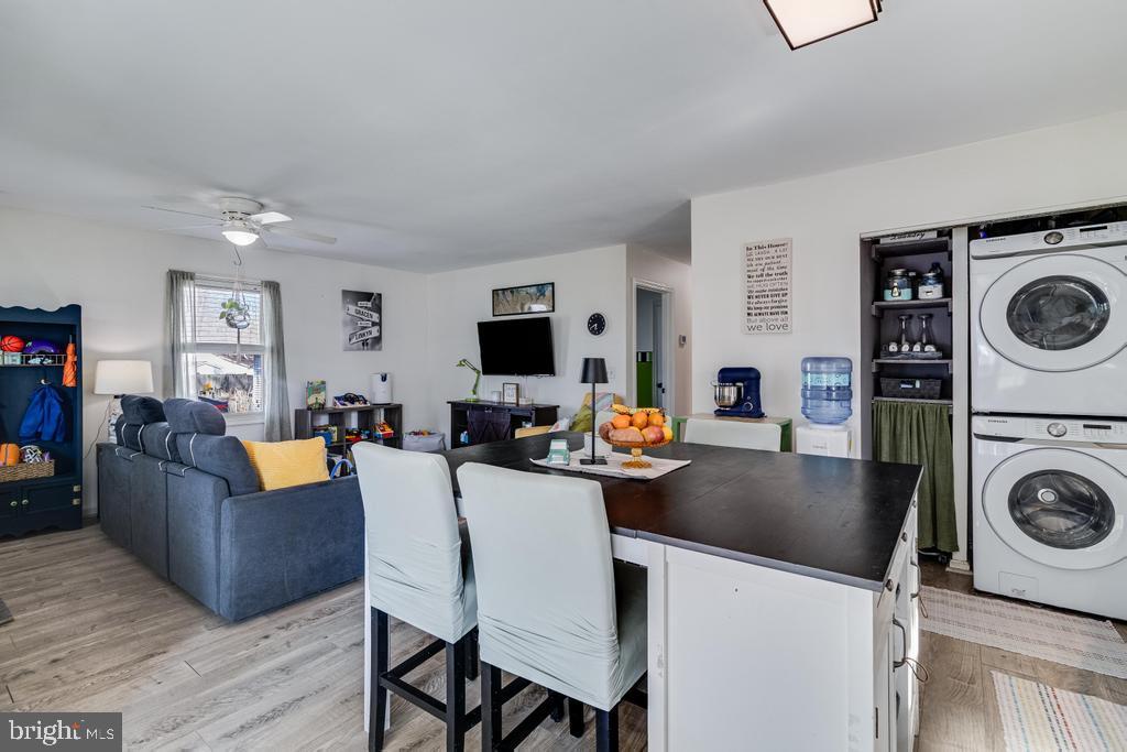 WHITE SANDS - Residential