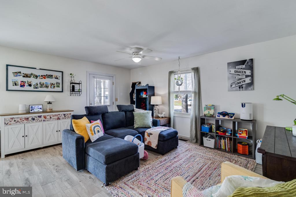 WHITE SANDS - Residential