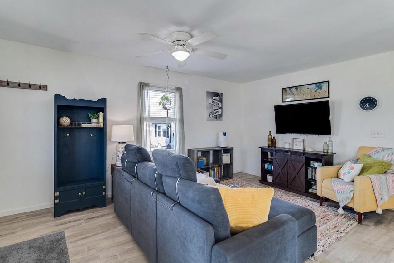 WHITE SANDS - Residential