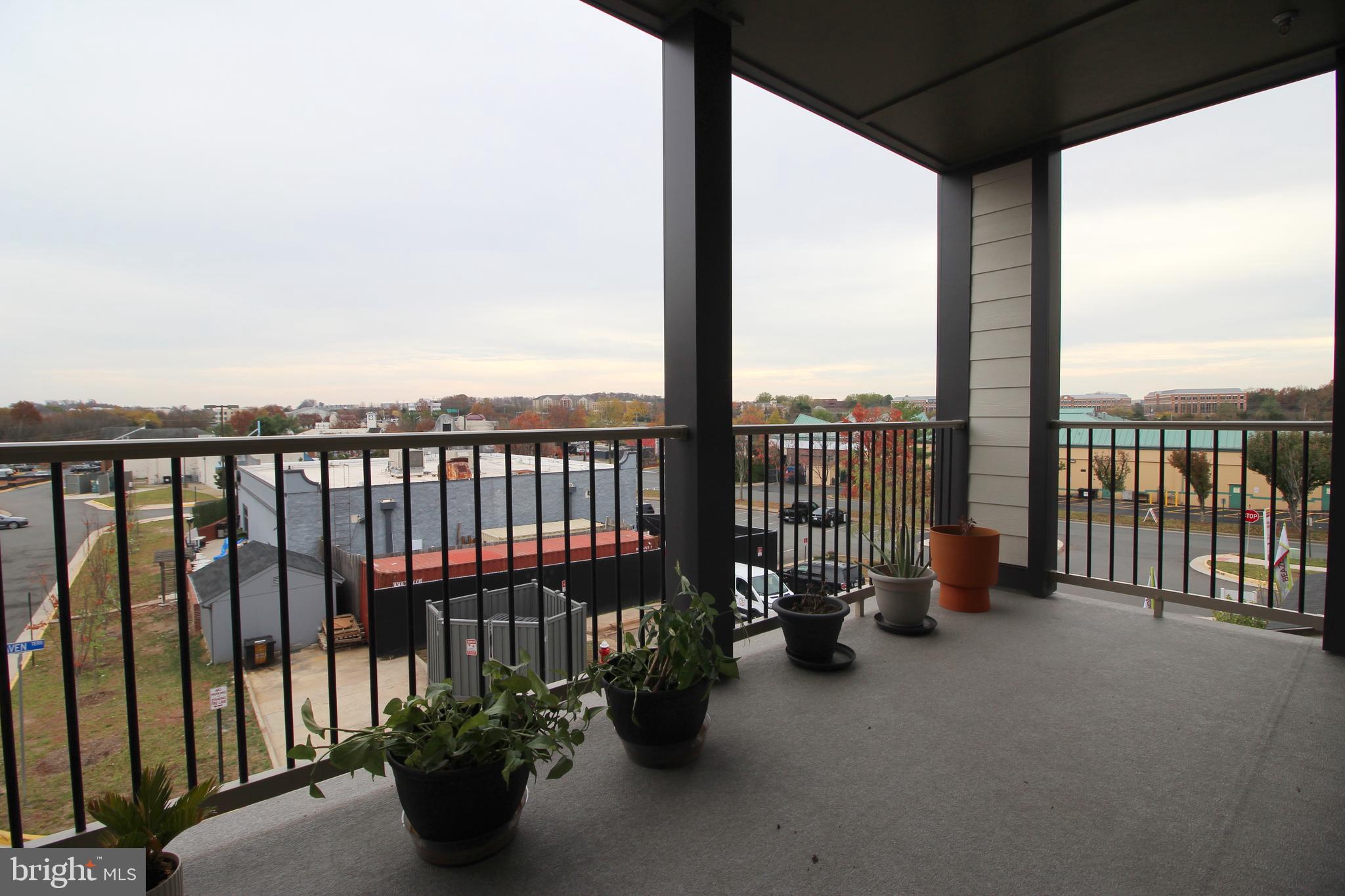 REGAL CHASE - Residential Lease