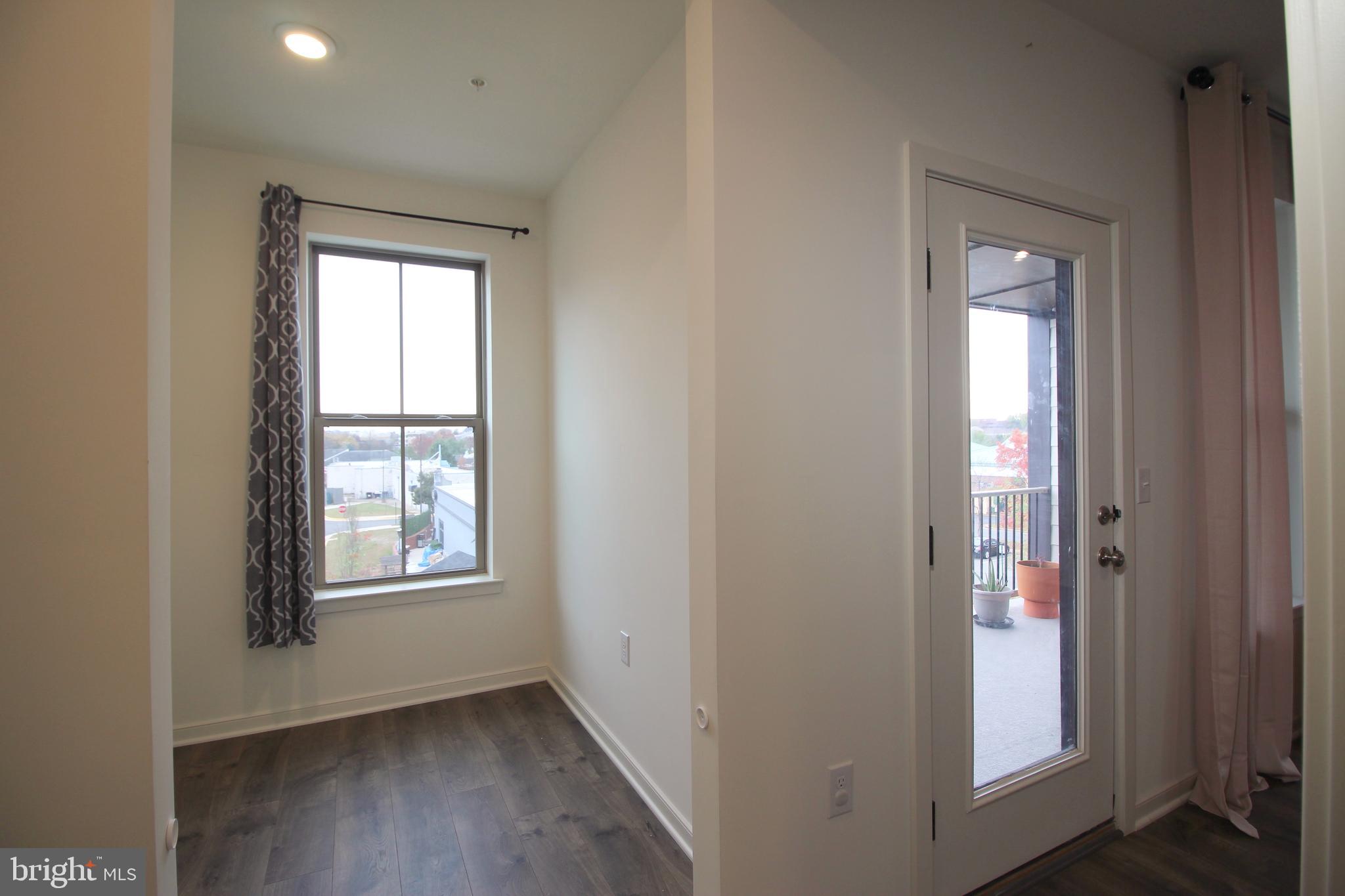 REGAL CHASE - Residential Lease