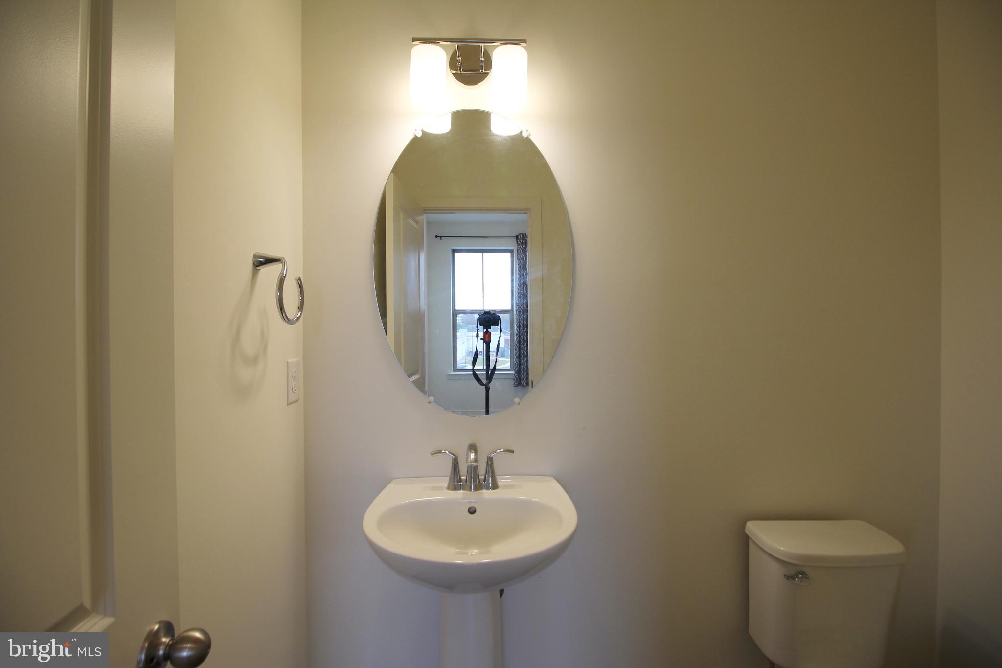 REGAL CHASE - Residential Lease