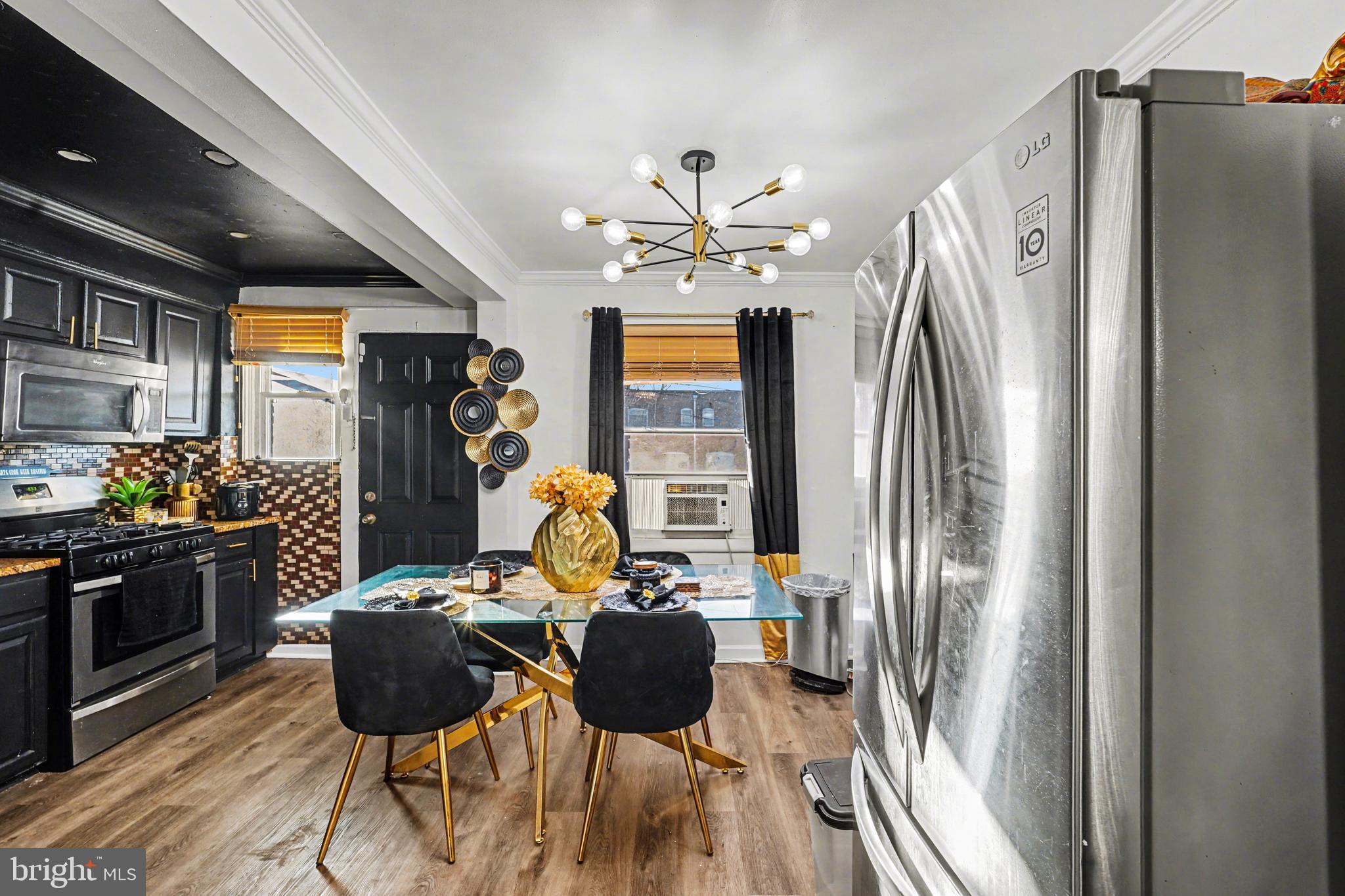 BROOKLYN - Residential