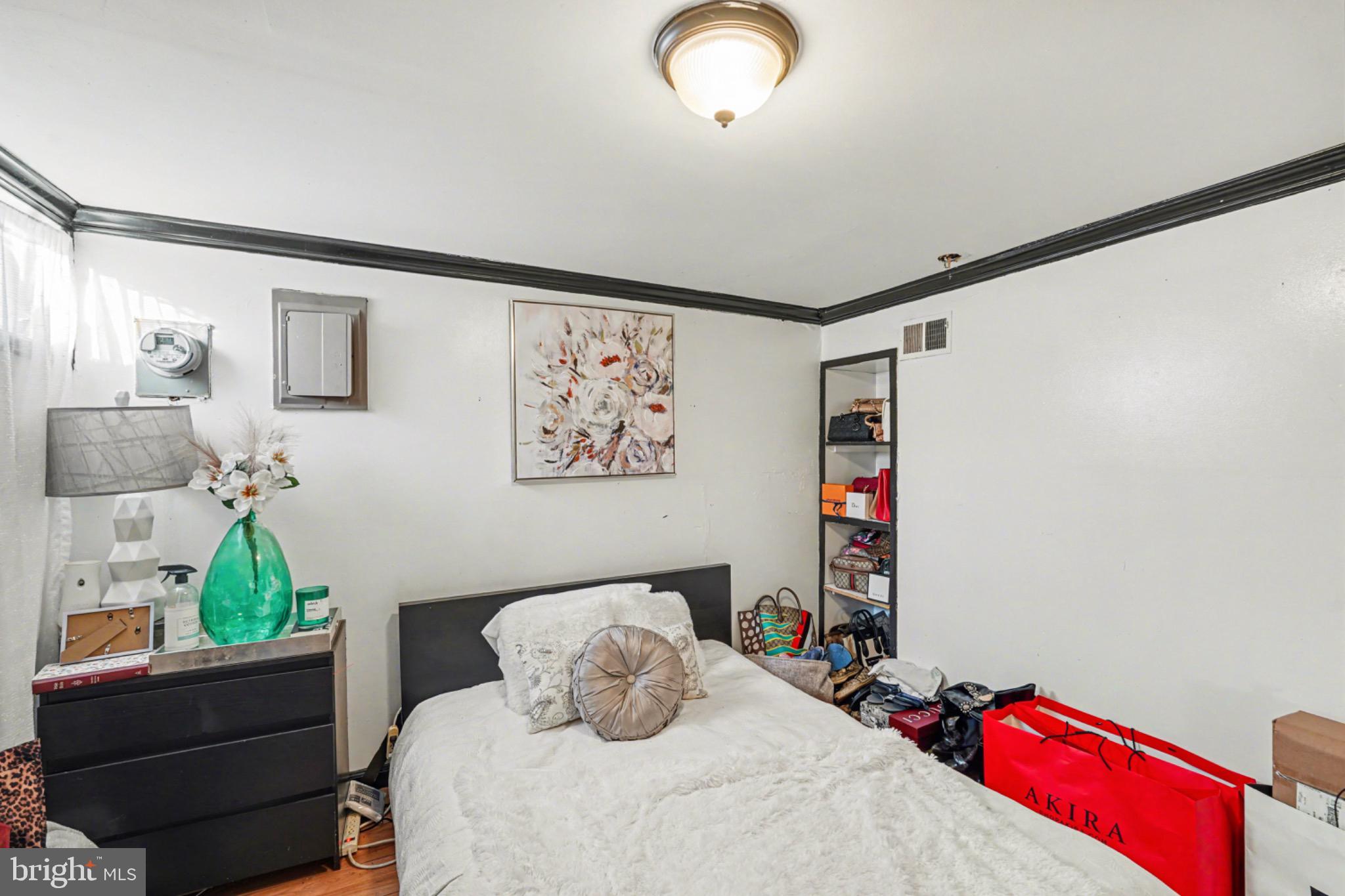 BROOKLYN - Residential