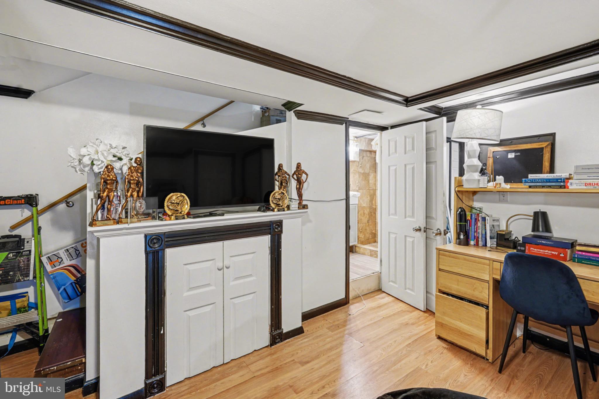 BROOKLYN - Residential