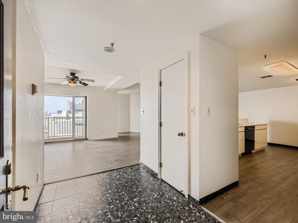 HARBOR EAST - Residential Lease