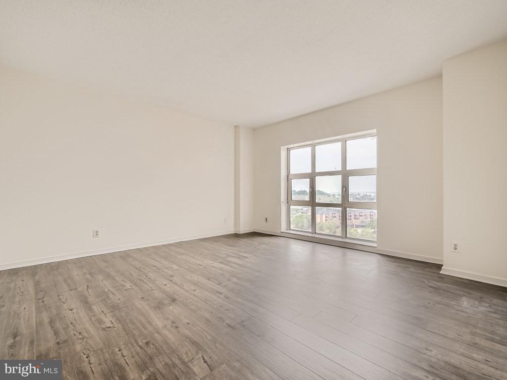 HARBOR EAST - Residential Lease