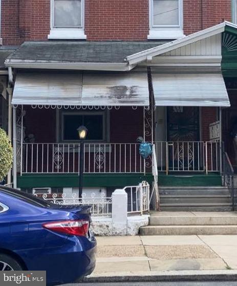 Once-in-a-Lifetime Investment Opportunity in University City – 4026 Spring Garden St.
A rare gem nestled in the heart of vibrant and highly sought-after University City. Discover a home full of warmth, space, and endless potential. This charming property features 5 spacious bedrooms, 2 full bathrooms, and a bonus second kitchen, offering incredible flexibility for owner-occupants, savvy investors, student housing developers, or multi-generational living.
Step inside to discover generously sized rooms, tall ceilings, and original architectural details that exude charm and warmth. Located just minutes from UPenn, Drexel University, public transportation, and bustling commercial corridors, this property is perfectly positioned for consistent rental income and long-term appreciation. Whether you’re looking to renovate and flip, rent to university students, or turn it into your dream home, this is a property that checks every box.
Key Features: 5 oversized bedrooms
Bonus second Kitchen
2 full bathrooms
Intimate backyard area
Timeless original features throughout
Prime location in University City
Strong rental market & development potential
Opportunities like this don’t come often. With the perfect blend of location, space, and upside potential, 4026 Spring Garden St is your chance to secure a piece of one of Philly’s most dynamic neighborhoods.
Schedule your tour today — this one won’t last!