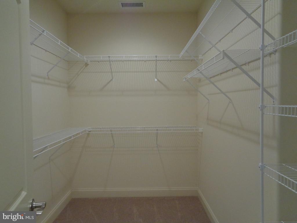 TANGLEWOOD GOLF COURSE - Residential