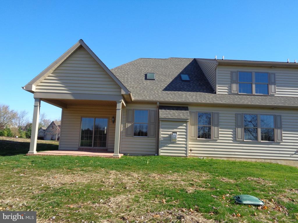 TANGLEWOOD GOLF COURSE - Residential