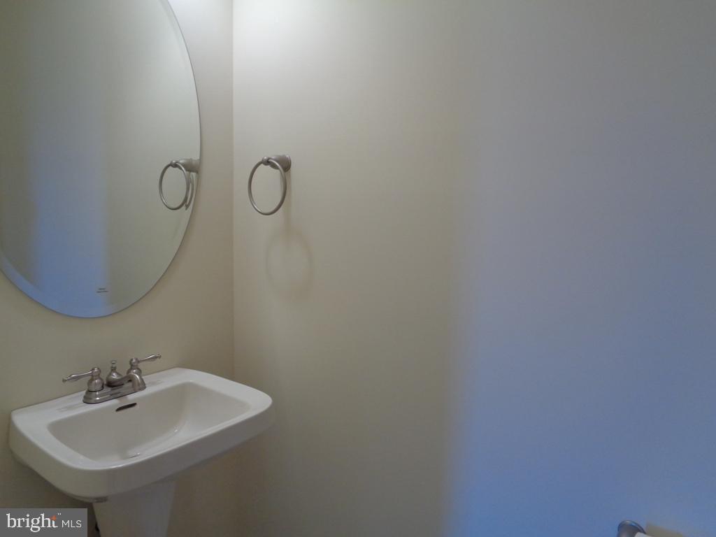 TANGLEWOOD GOLF COURSE - Residential