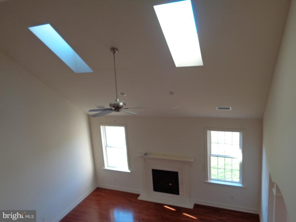 TANGLEWOOD GOLF COURSE - Residential