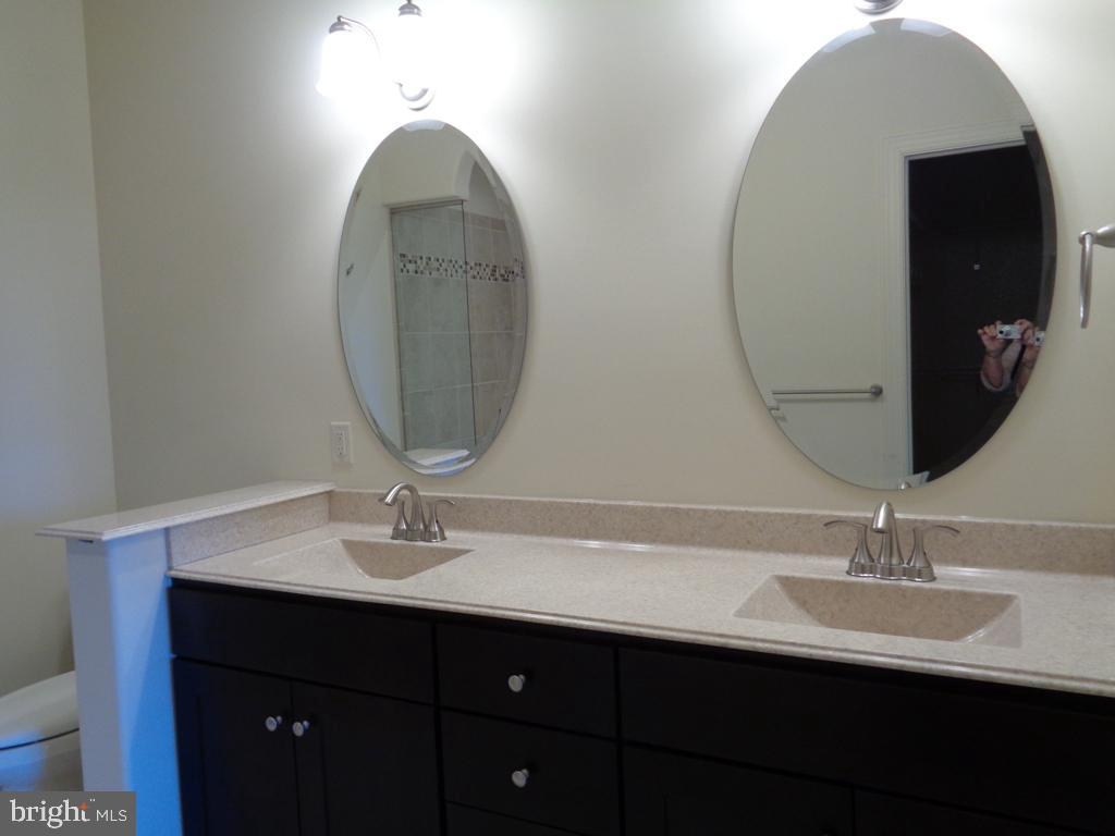 TANGLEWOOD GOLF COURSE - Residential