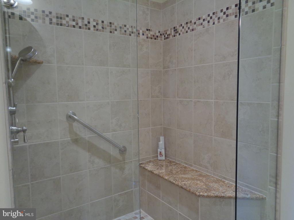 TANGLEWOOD GOLF COURSE - Residential