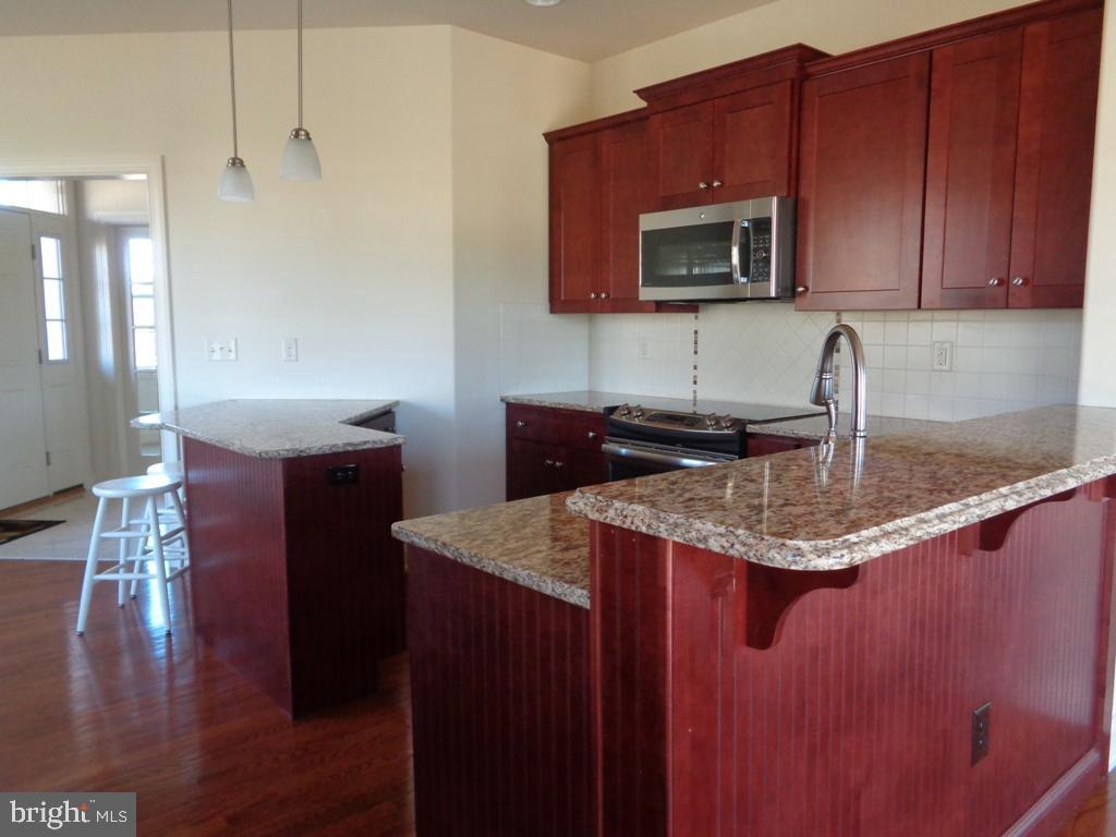 TANGLEWOOD GOLF COURSE - Residential