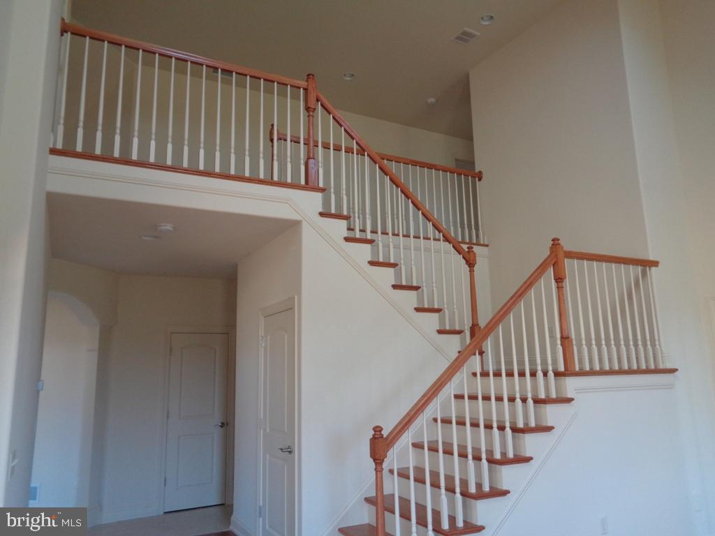 TANGLEWOOD GOLF COURSE - Residential